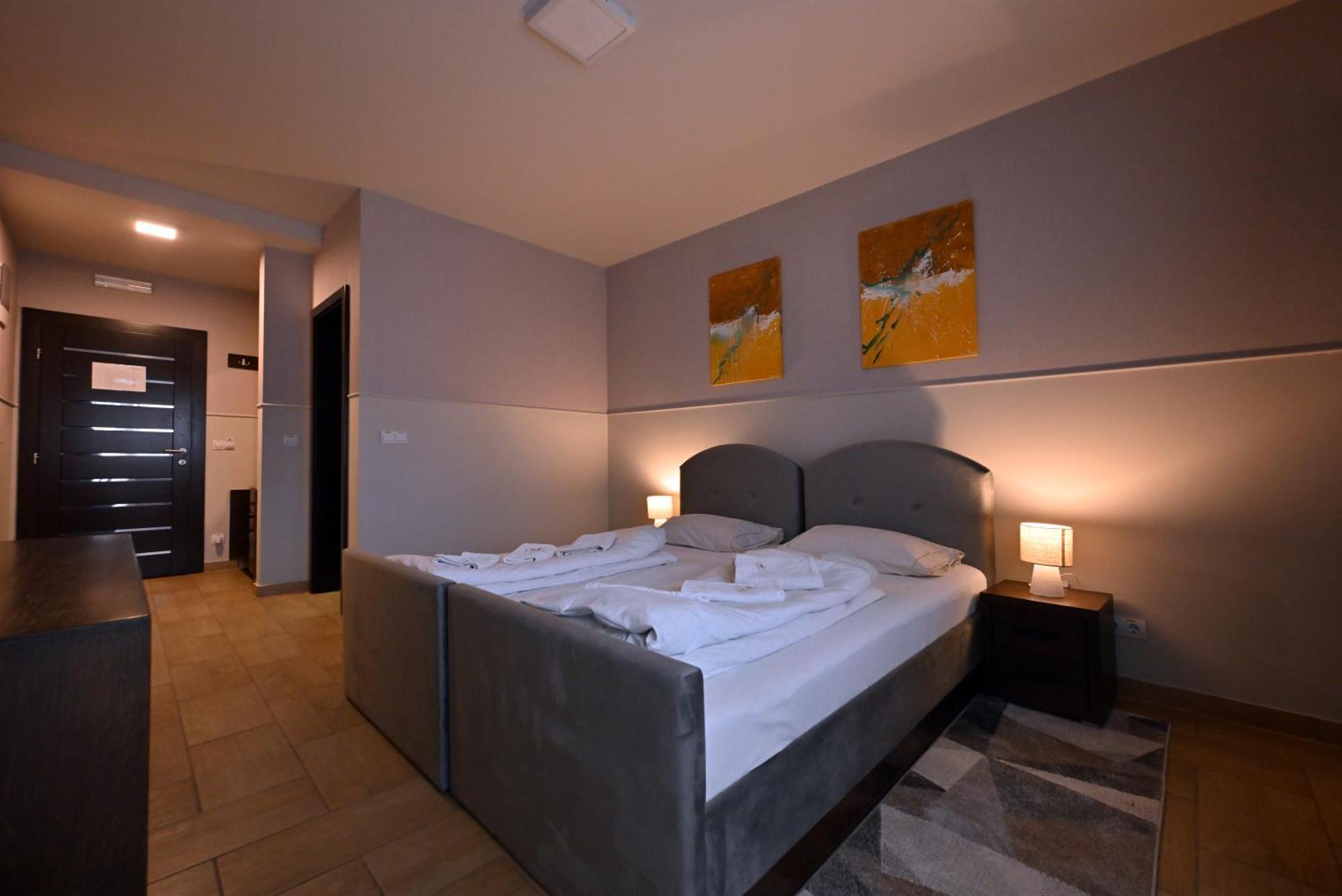 Hotel Lane Sjenica Εξωτερικό φωτογραφία