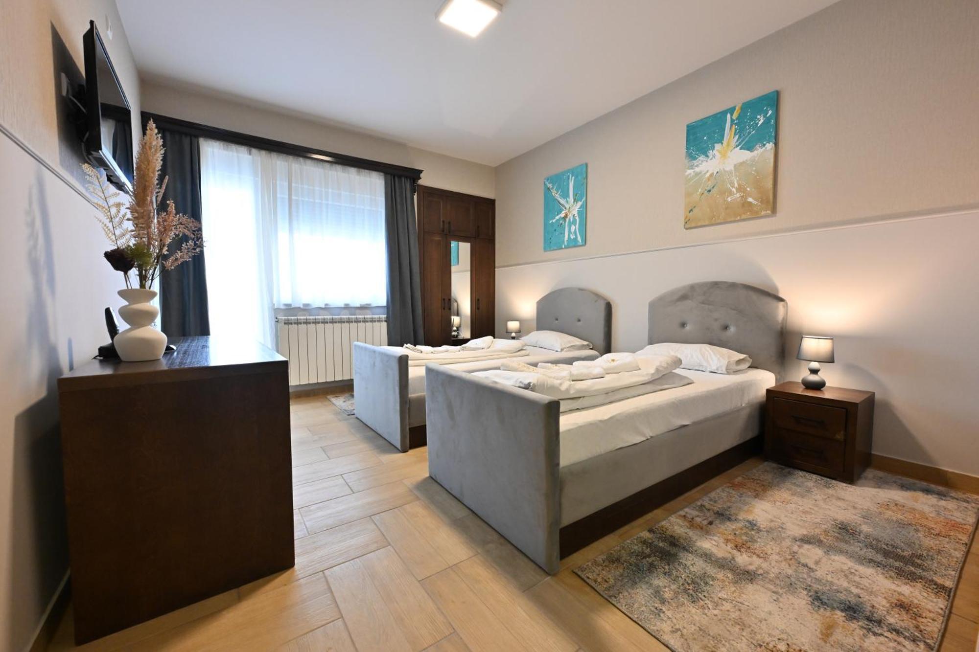 Hotel Lane Sjenica Εξωτερικό φωτογραφία