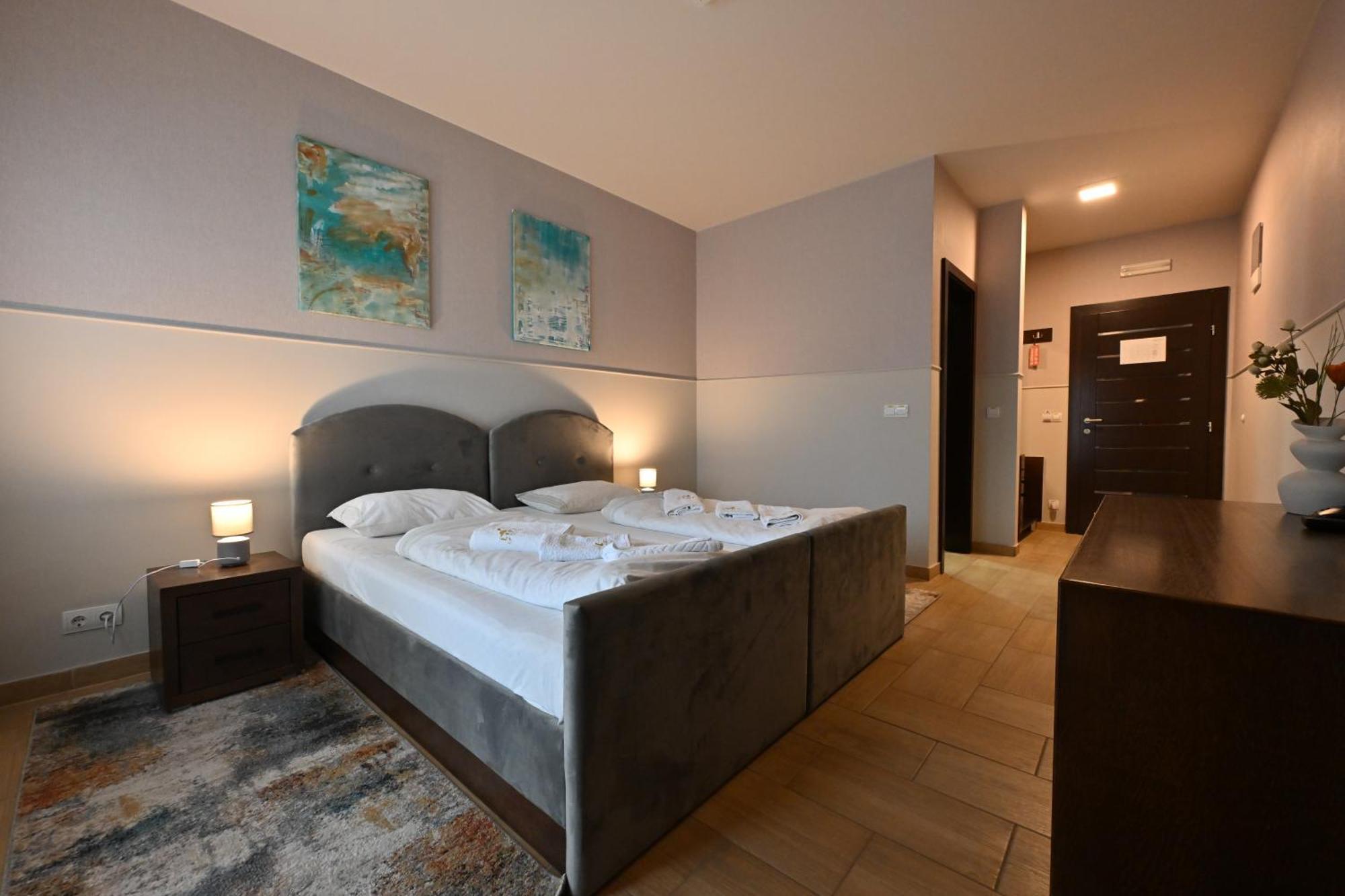 Hotel Lane Sjenica Εξωτερικό φωτογραφία